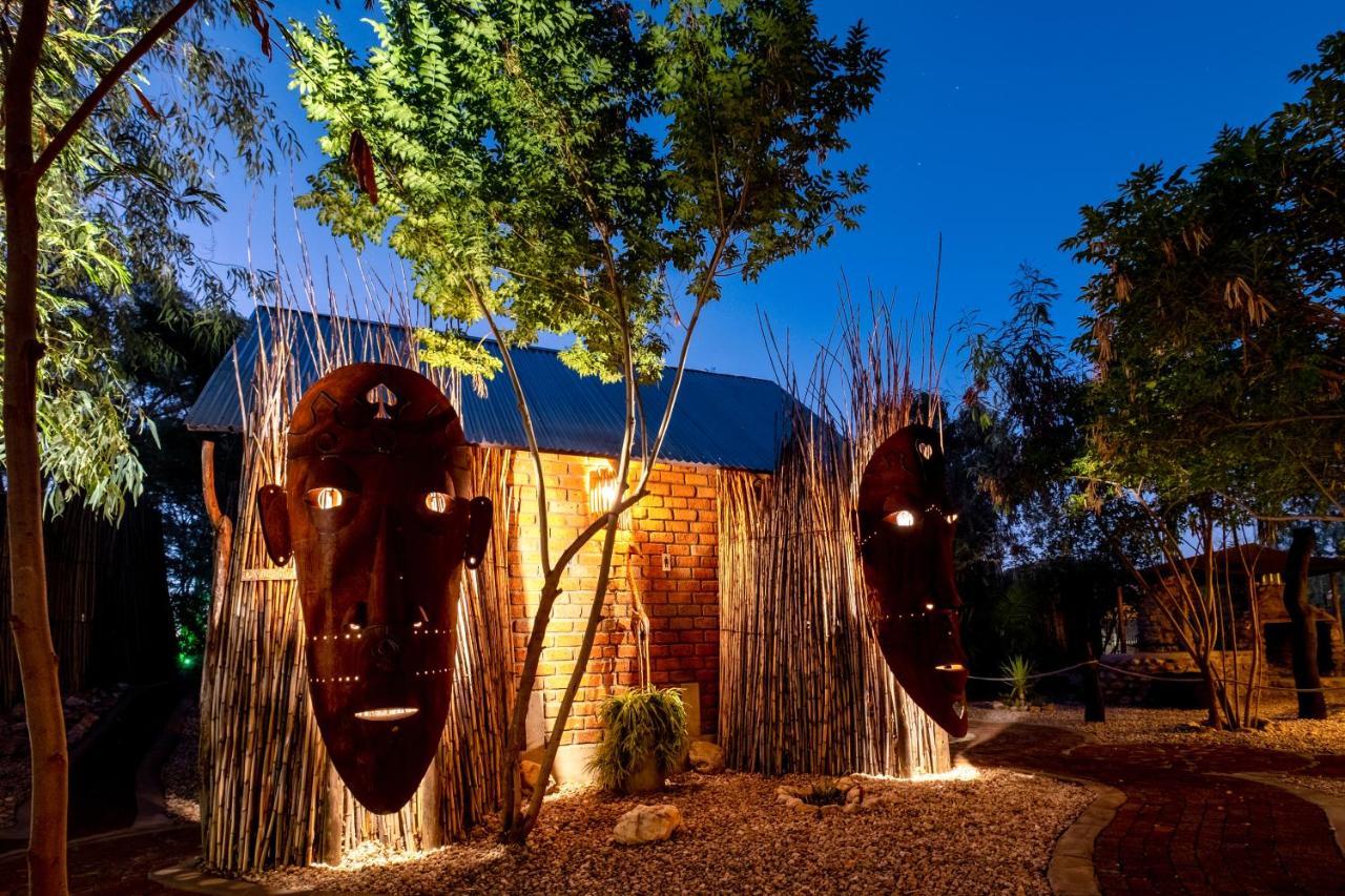 Urban Camp Hotell Windhoek Exteriör bild